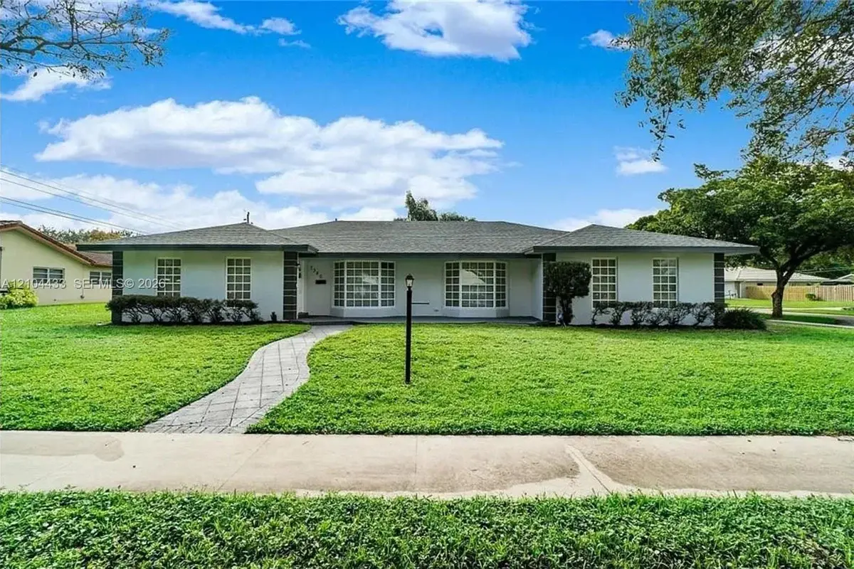7380 NW 9th St, Plantation: photo 1 of 7