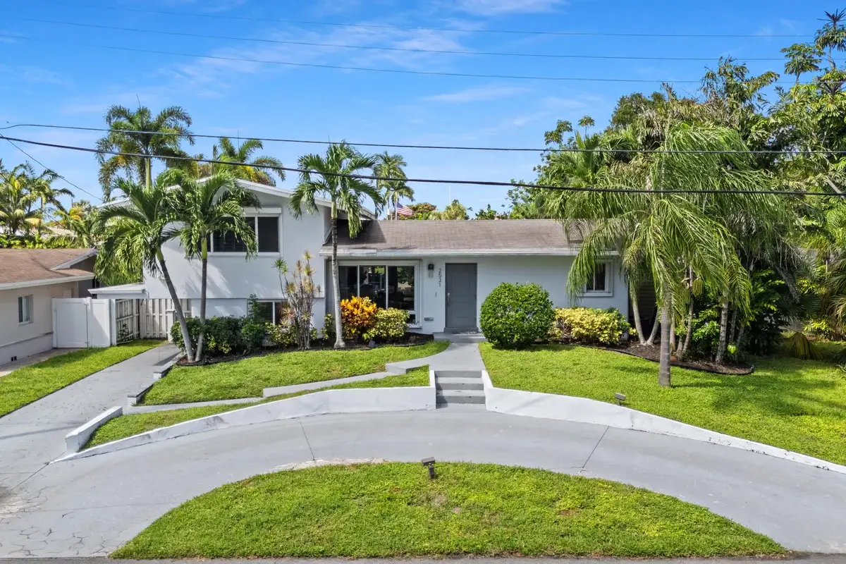 2531 Key Largo Ln, Fort Lauderdale: photo 1 of 48