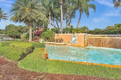 14945 SW 49th Ln #6E, Miami: photo 1 of 17