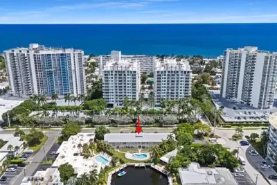 2815 NE 33rd Ave #205, Fort Lauderdale: photo 1 of 9