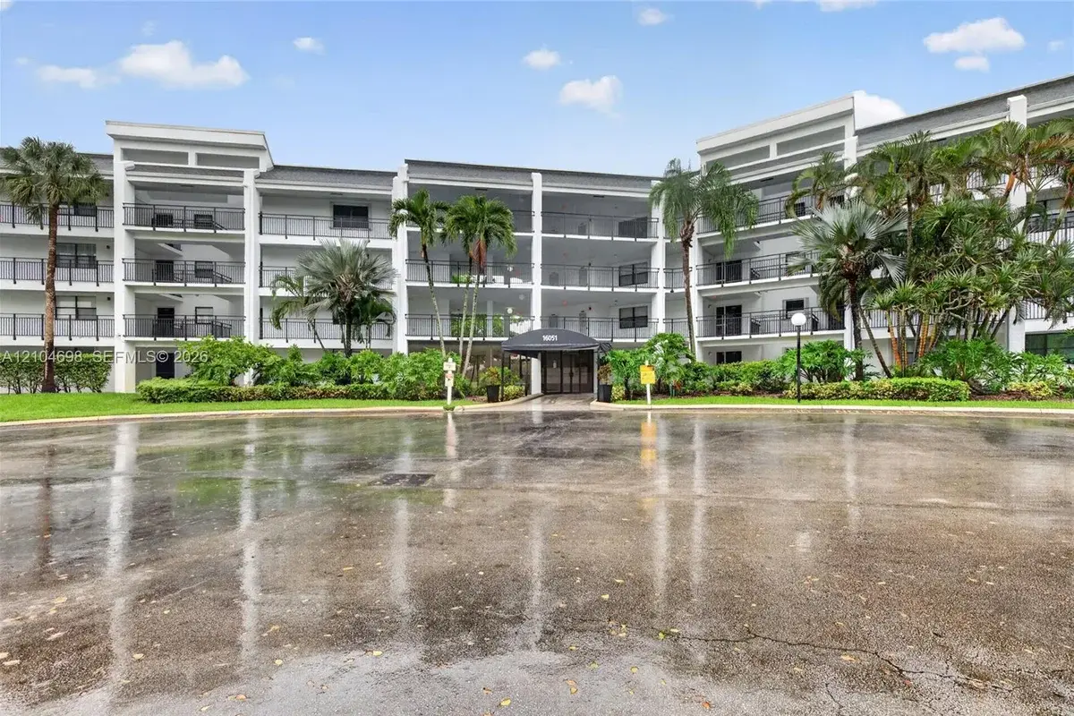 16051 Blatt Blvd #106, Weston: photo 1 of 43