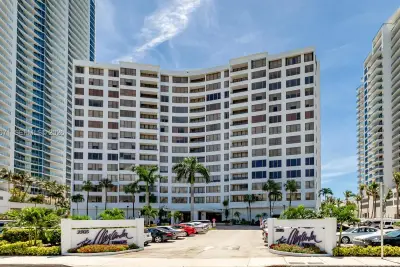 3505 S Ocean Dr #305, Hollywood: photo 1 of 36