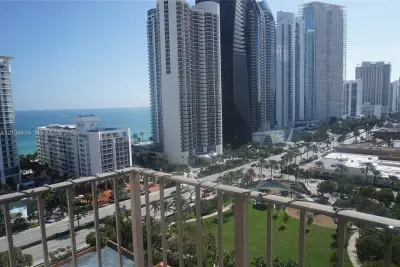 210 174th St #1904, Sunny Isles Beach: photo 1 of 16