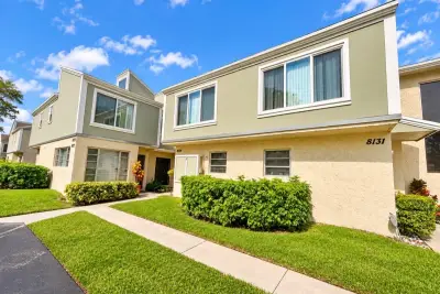 8125 Lagos De Campo Blvd #N-1, Tamarac: photo 1 of 39