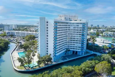 7441 Wayne Ave #10K, Miami Beach: photo 1 of 1