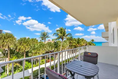 630 Ocean Dr #407, Juno Beach: photo 1 of 38