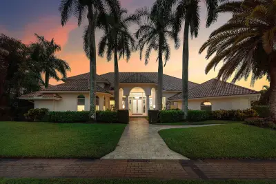 7080 Lions Head Ln, Boca Raton: photo 1 of 74