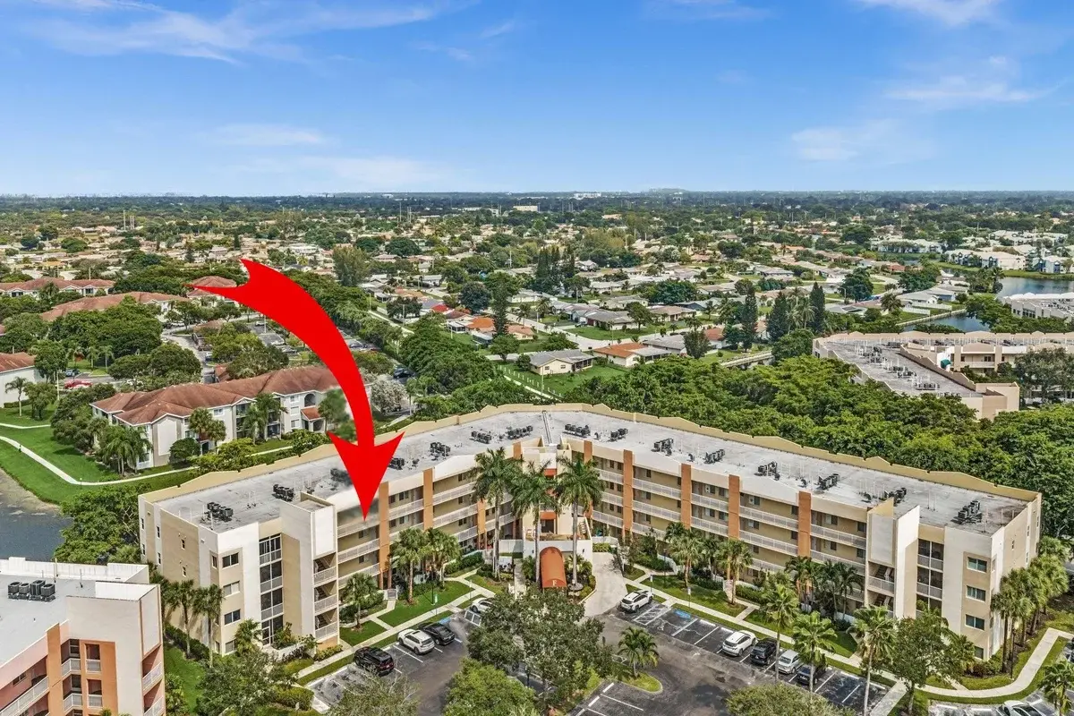 7775 Yardley Dr #403, Tamarac: photo 1 of 74