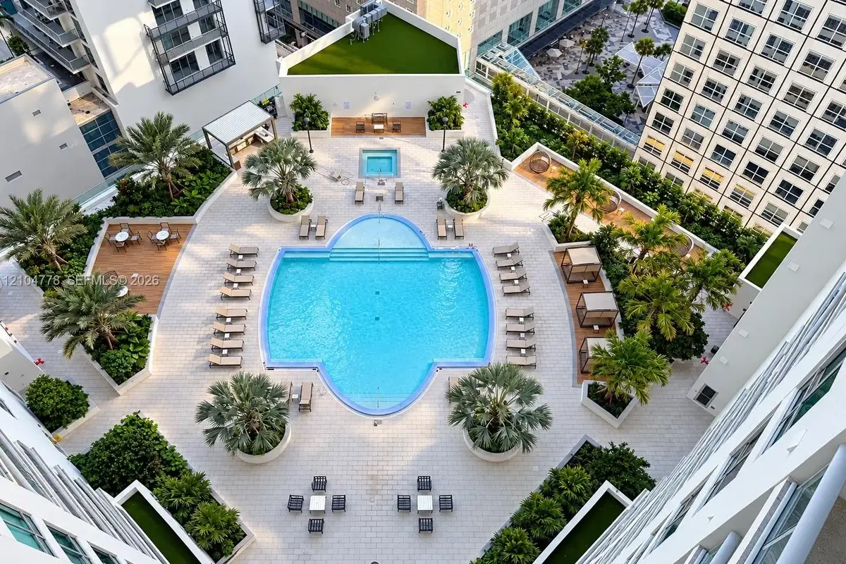 300 S Biscayne Blvd #T-2407, Miami: photo 1 of 1