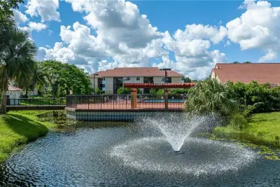 5841 Riverside Dr #102-A3, Coral Springs: photo 1 of 24