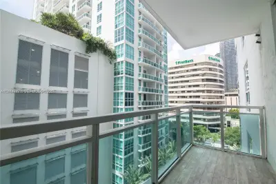 950 Brickell Bay #703, Miami: photo 1 of 20