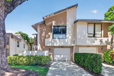 22870 Ironwedge Dr, Boca Raton: photo 1 of 54