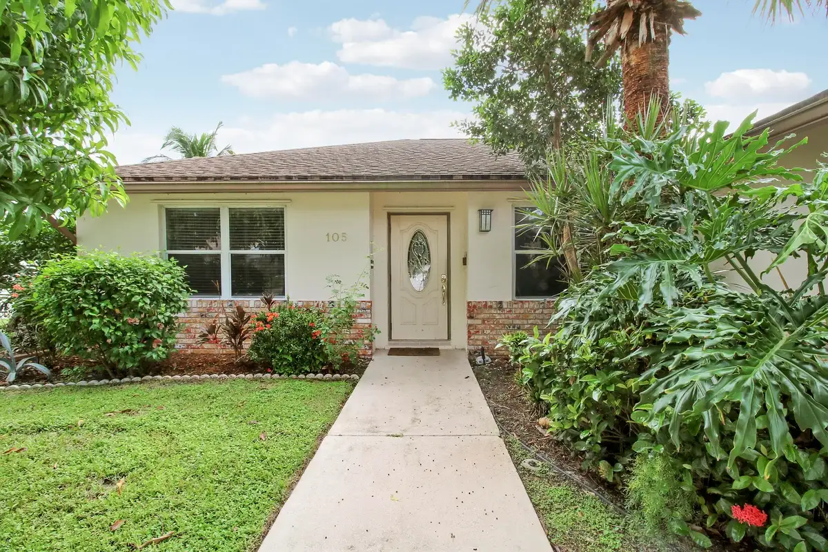 105 Raintree Trl, Jupiter: photo 1 of 15