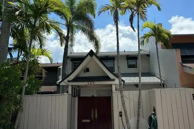 224 NE 16th Ter, Fort Lauderdale: photo 1 of 10