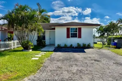 5288 E Cannon Way, West Palm Beach: photo 1 of 31