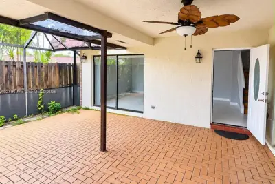 7671 W Courtyard Run W, Boca Raton: photo 1 of 12