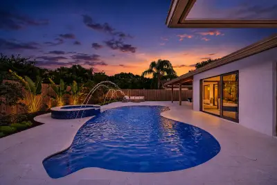 3088 NW 26th Ave, Boca Raton: photo 1 of 67