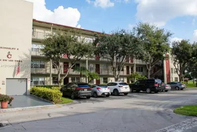 750 SW 133rd Ter #114C, Pembroke Pines: photo 1 of 21