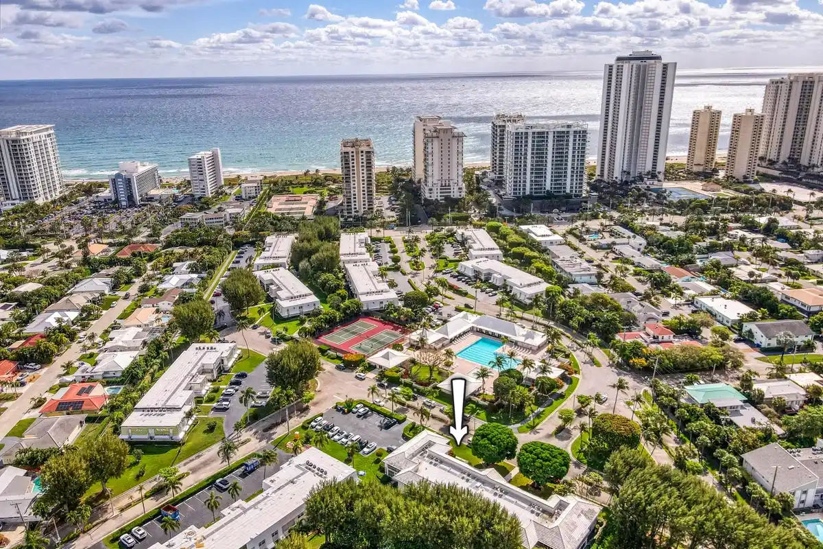 1201 N Sugar Sands Blvd #11, Riviera Beach: photo 1 of 19
