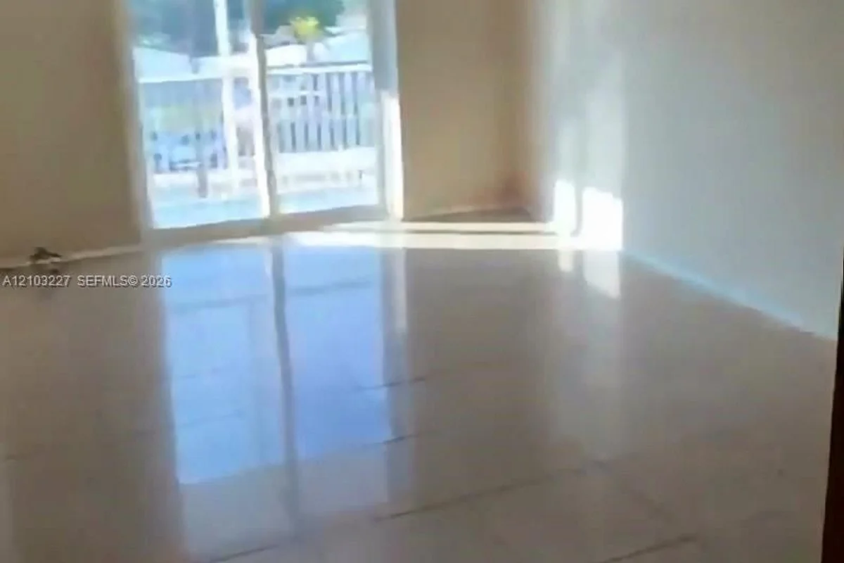 16851 NE 23rd Ave #A311, North Miami Beach: photo 1 of 5