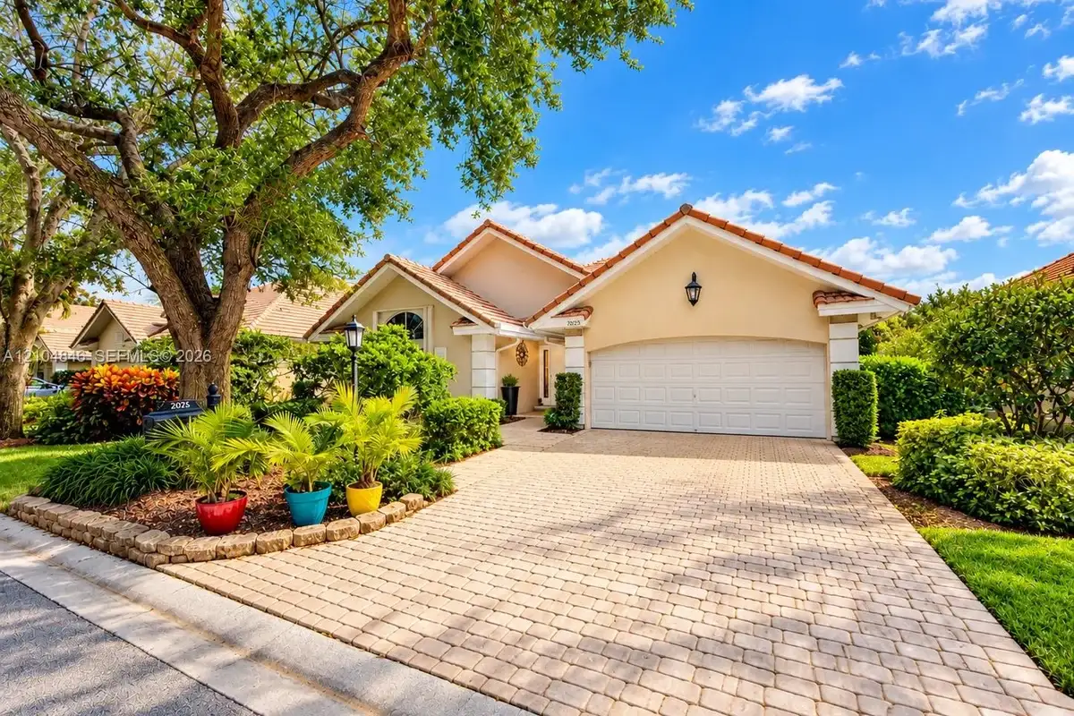 2025 NW 127th Ter, Coral Springs: photo 1 of 9