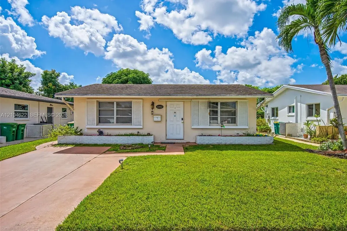 6802 NW 58th Ct, Tamarac: photo 1 of 35