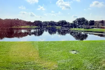 5380 Woodland Lakes Dr #216, Palm Beach Gardens: photo 1 of 12