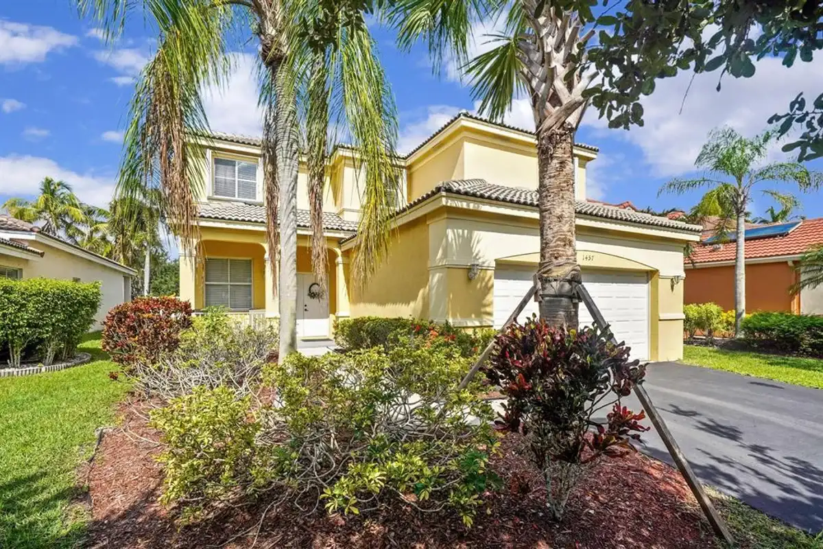 1457 Banyan Way, Weston: photo 1 of 38