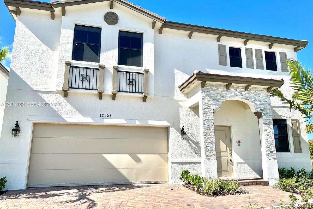 12903 SW 229th Ter, Miami: photo 1 of 53