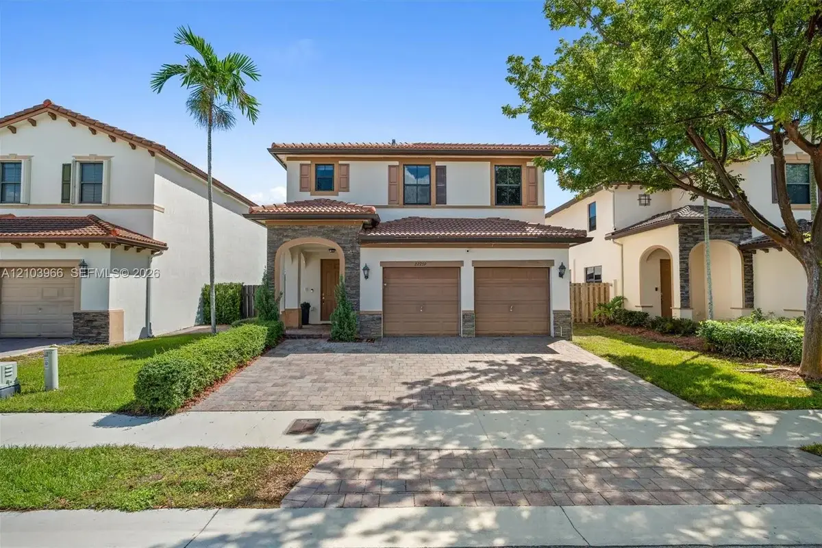 22759 SW 93rd Ct, Cutler Bay: photo 1 of 52