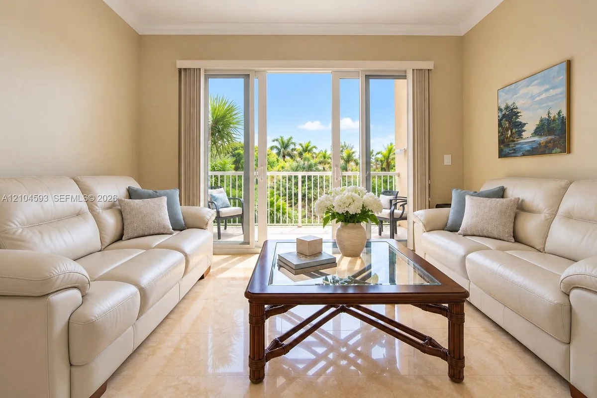 609 E Sheridan St #405, Dania Beach: photo 1 of 35