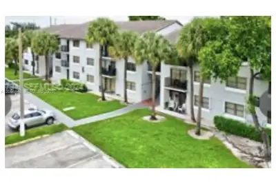 7195 NW 179th St #205, Hialeah: photo 1 of 1