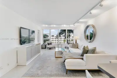 1620 S Ocean Blvd #3J, Lauderdale-by-the-Sea: photo 1 of 43