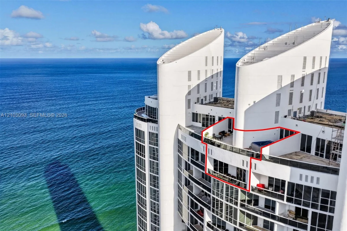 18101 Collins Ave #TS-5506, Sunny Isles Beach: photo 1 of 47