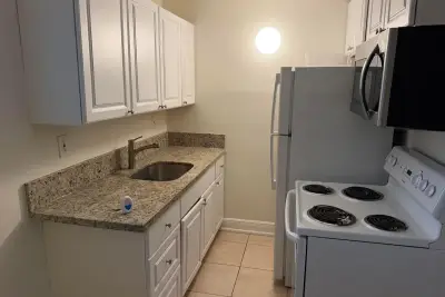 1151 NE 16th Ct #8, Fort Lauderdale: photo 1 of 9