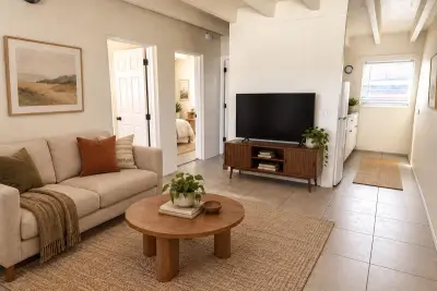 512 19th St #4, West Palm Beach: photo 1 of 8