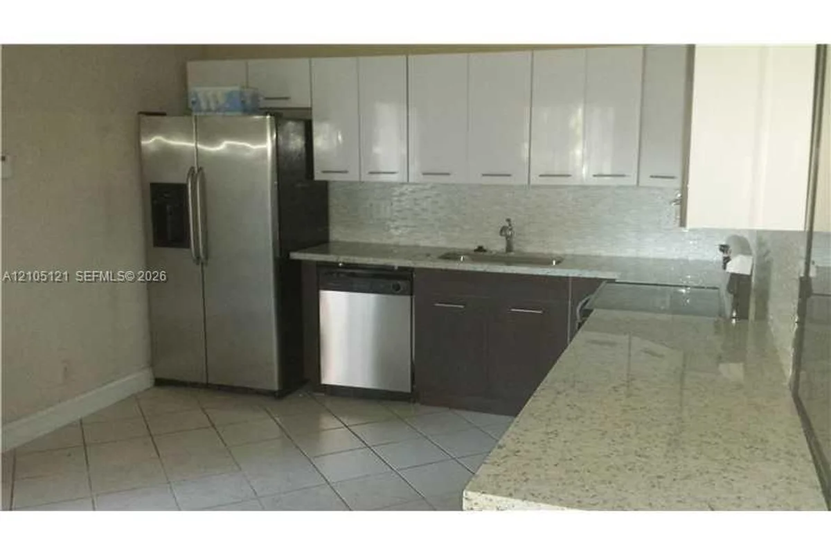 239 San Remo Blvd, North Lauderdale: photo 1 of 9