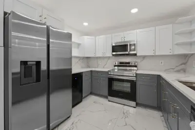 3844 Atlanta St, Hollywood: photo 1 of 68