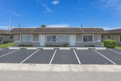 3970 NW 31st Ter, Lauderdale Lakes: photo 1 of 27