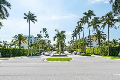 44 Cocoanut Row #222B, Palm Beach: photo 1 of 38