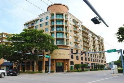 3590 Coral Way #801, Miami: photo 1 of 15