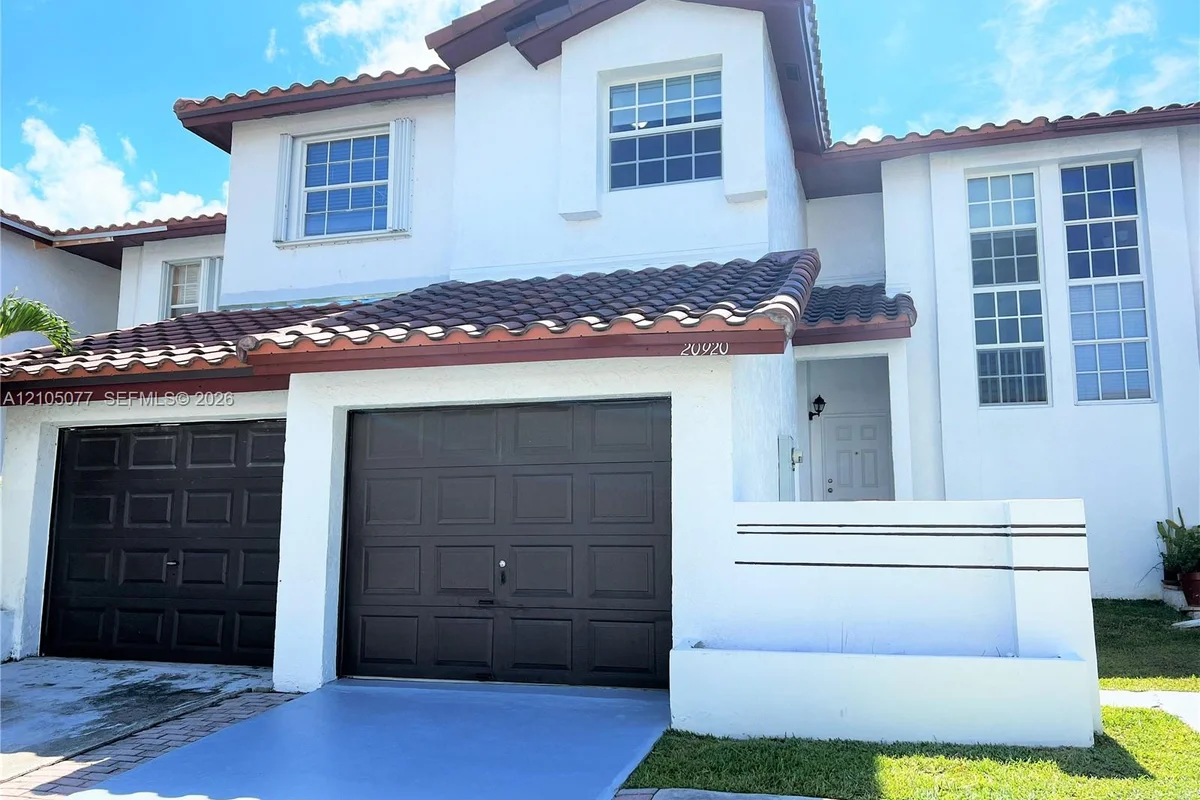 20920 SW 83rd Ave, Cutler Bay: photo 1 of 19