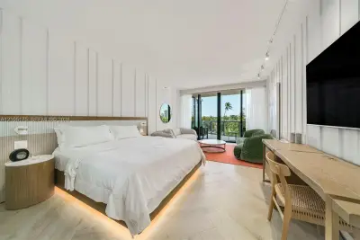 2201 Collins Ave #302, Miami Beach: photo 1 of 23