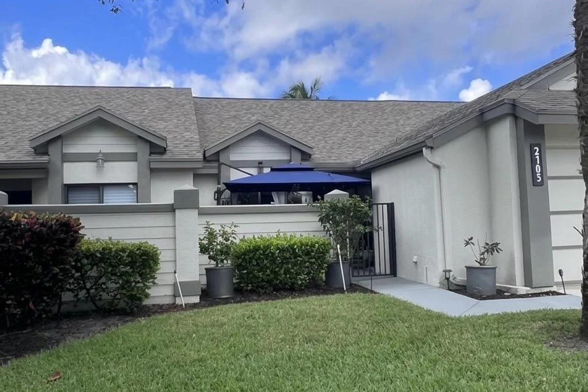 2105 Landings Blvd, Greenacres: photo 1 of 31