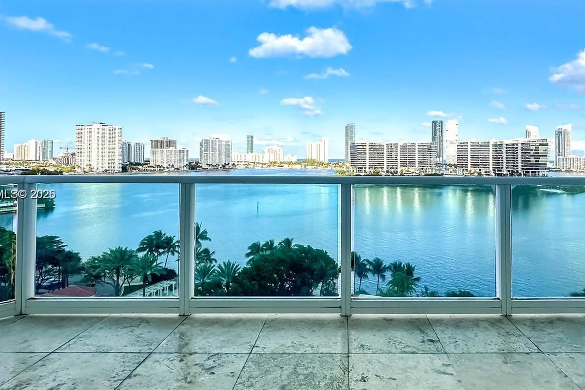 3301 NE 183rd St #1505, Aventura: photo 1 of 33