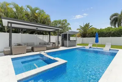 405 Chapel Hill Blvd, Boynton Beach: photo 1 of 15