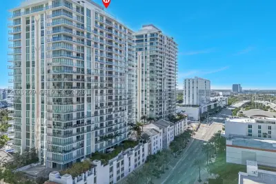 300 Sunny Isles Blvd #4-1603, Sunny Isles Beach: photo 1 of 19