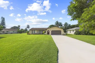 4232 Althea Way, Palm Beach Gardens: photo 1 of 42