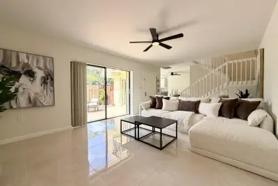 2887 SW 22nd Cir #49B, Delray Beach: photo 1 of 23