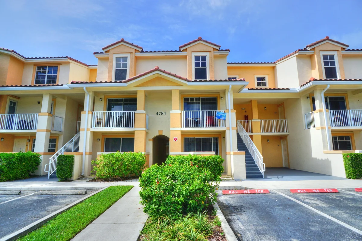 4784 Central Blvd #15, Jupiter: photo 1 of 22